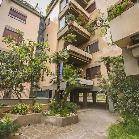 The Voice Of The Moon Apartment Rome Exterior photo