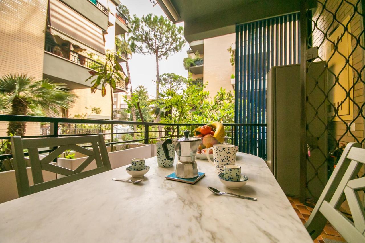 The Voice Of The Moon Apartment Rome Exterior photo